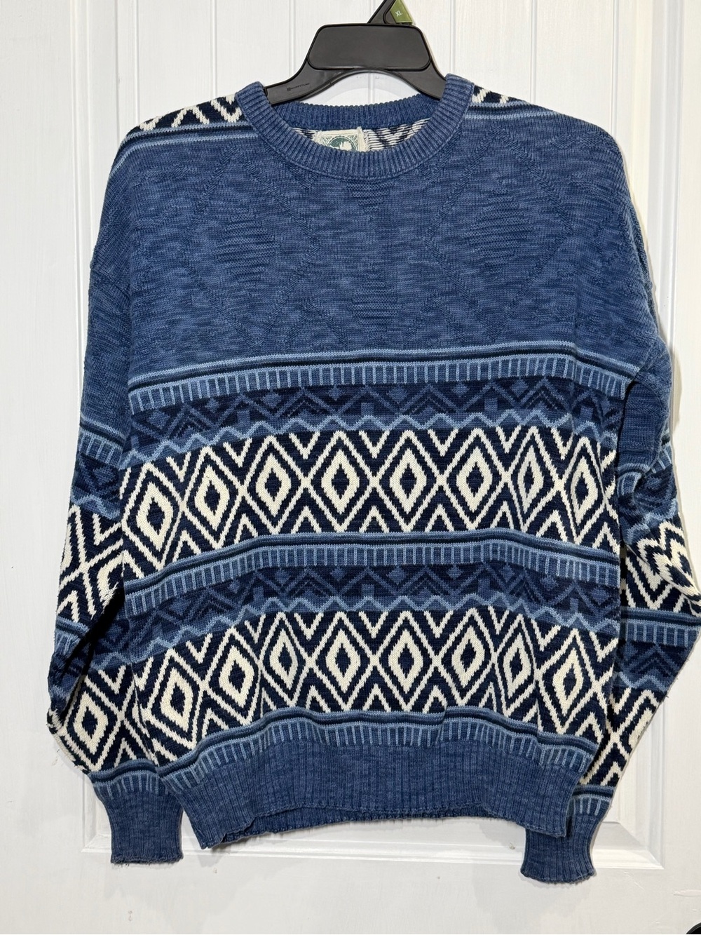 Vintage 80s/90s Men's Navy and White Geometric Crewneck Grandpa Sweater